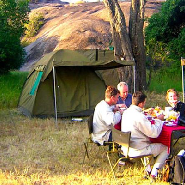 6 DAYS BUDGET CAMPING SAFARI